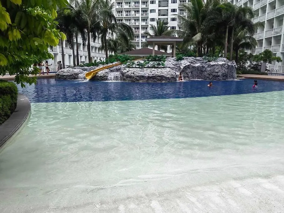 Apartment #39 Shore Residence Manila
